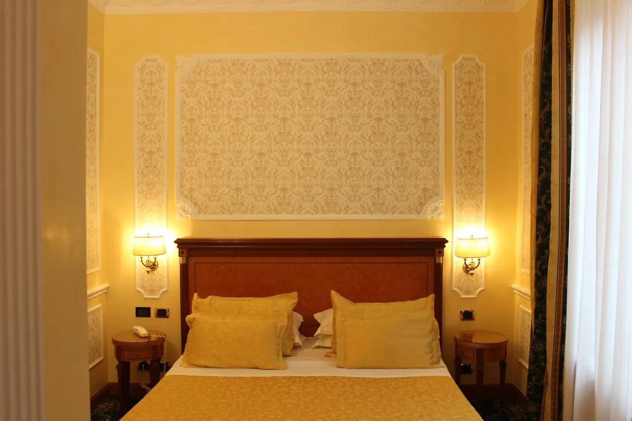 Hotel Dei Consoli Vaticano Rome 4*,